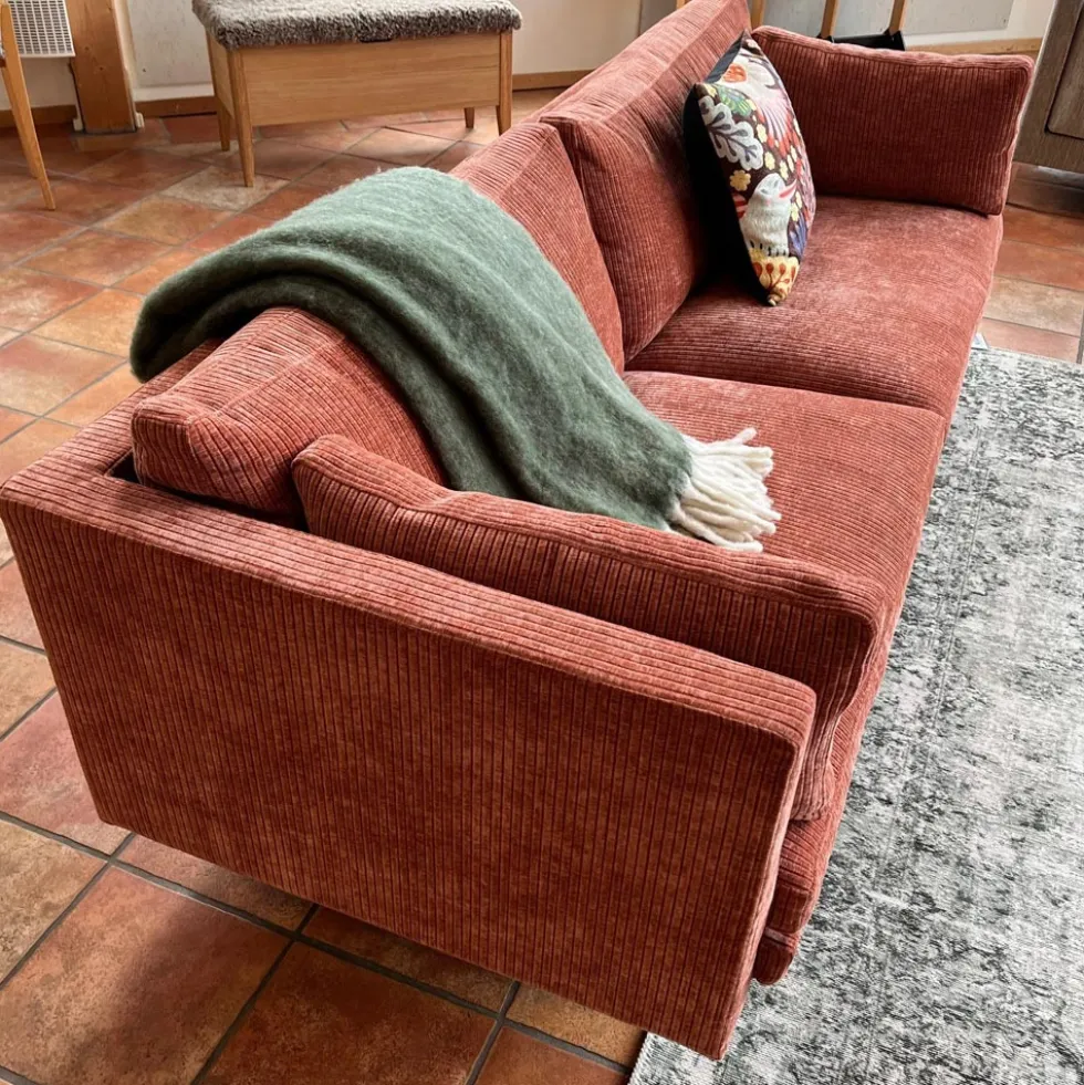 JUUL 953 soffa 220cm – tyg Track