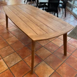 Oxö matbord 220 teak rea